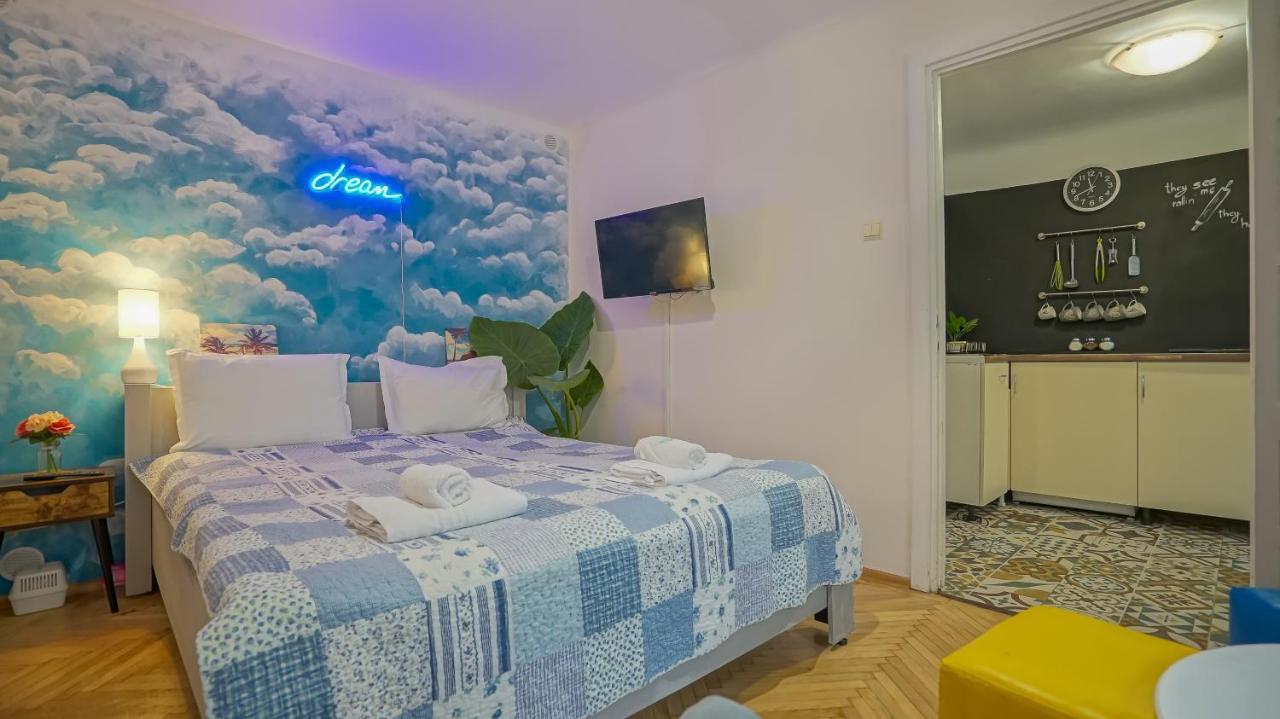 Old Town City Center Apartments Брашов Екстер'єр фото
