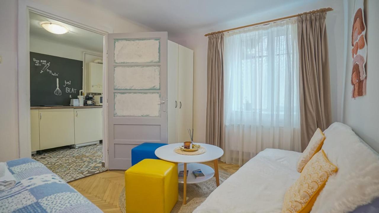 Old Town City Center Apartments Брашов Екстер'єр фото