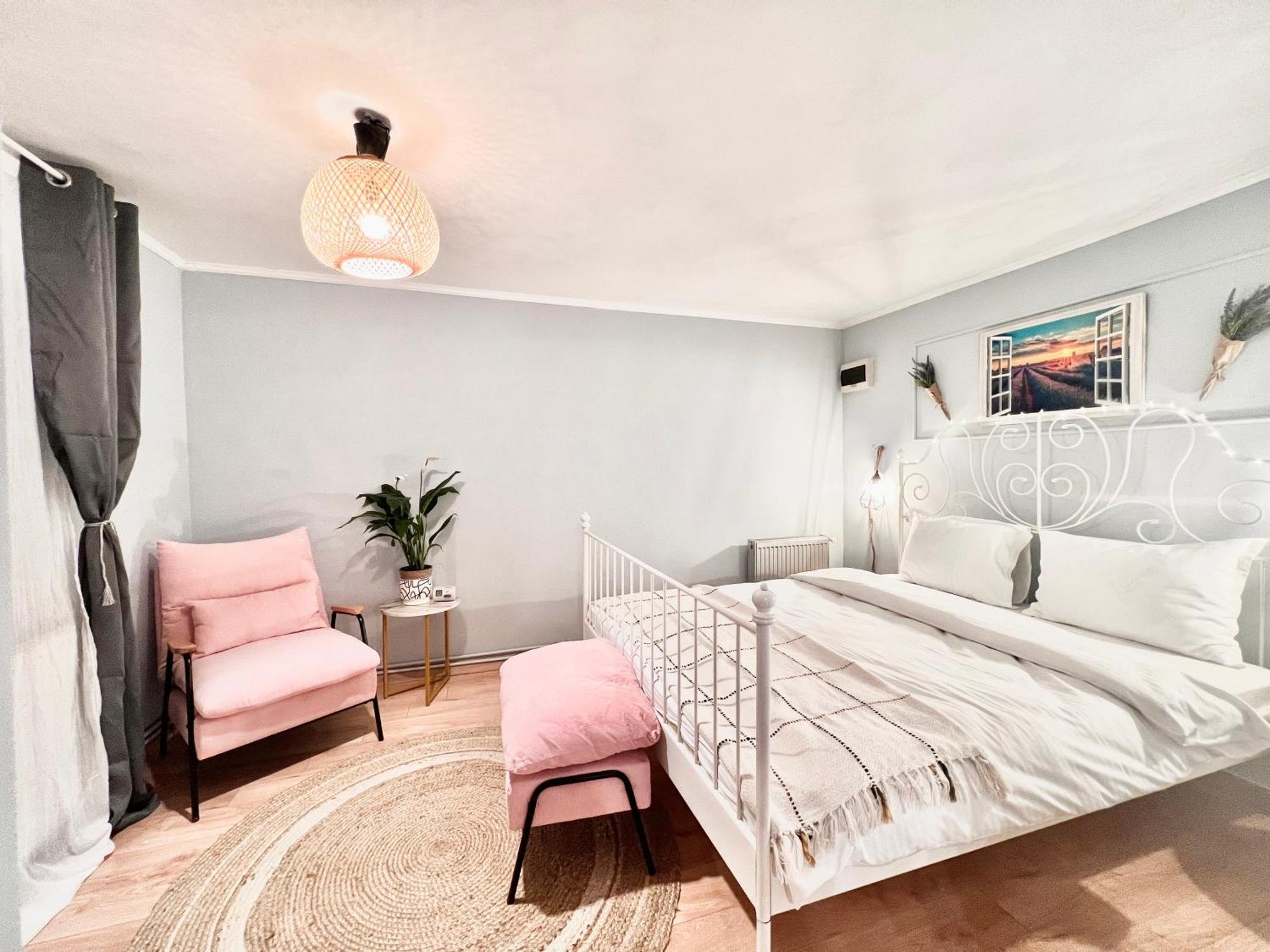 Old Town City Center Apartments Брашов Екстер'єр фото