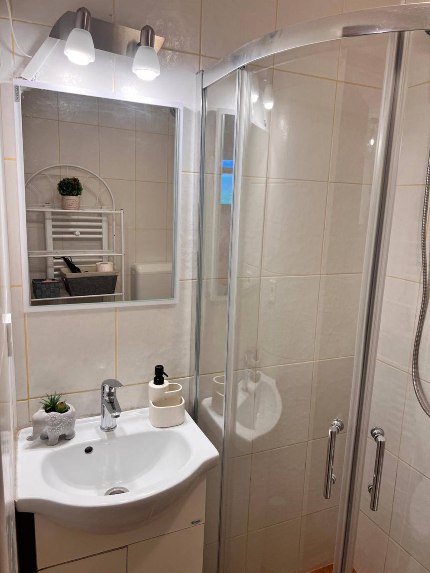 Old Town City Center Apartments Брашов Екстер'єр фото