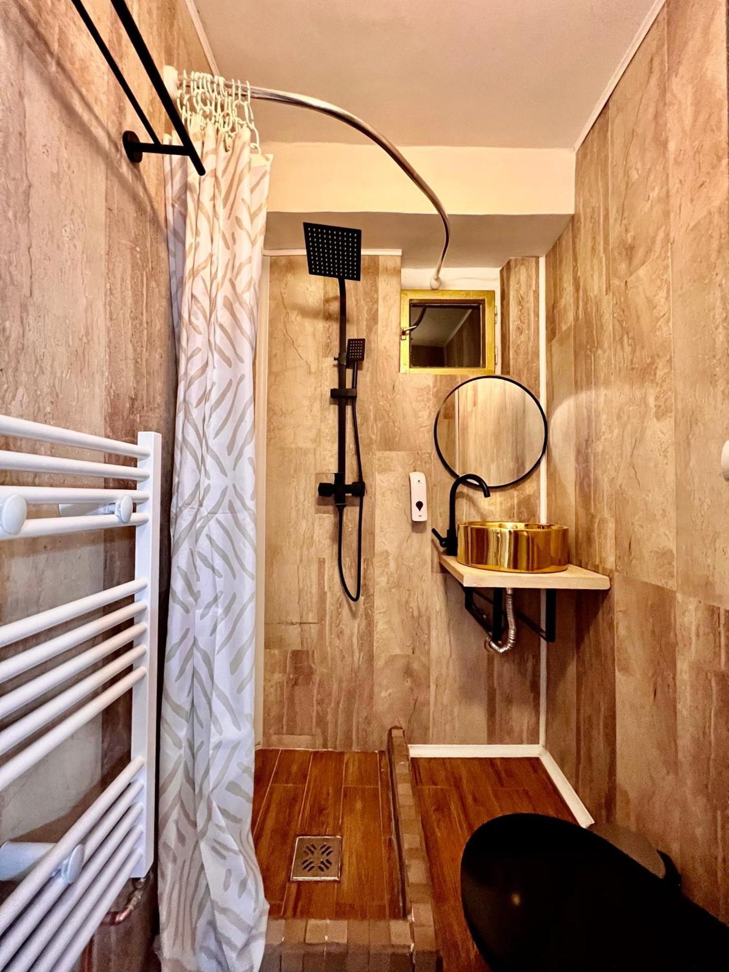 Old Town City Center Apartments Брашов Екстер'єр фото